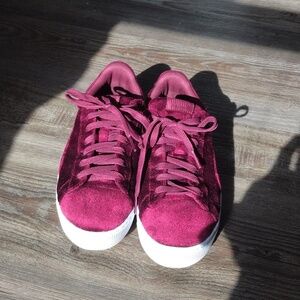 Dark Burgundy Suede Pumas